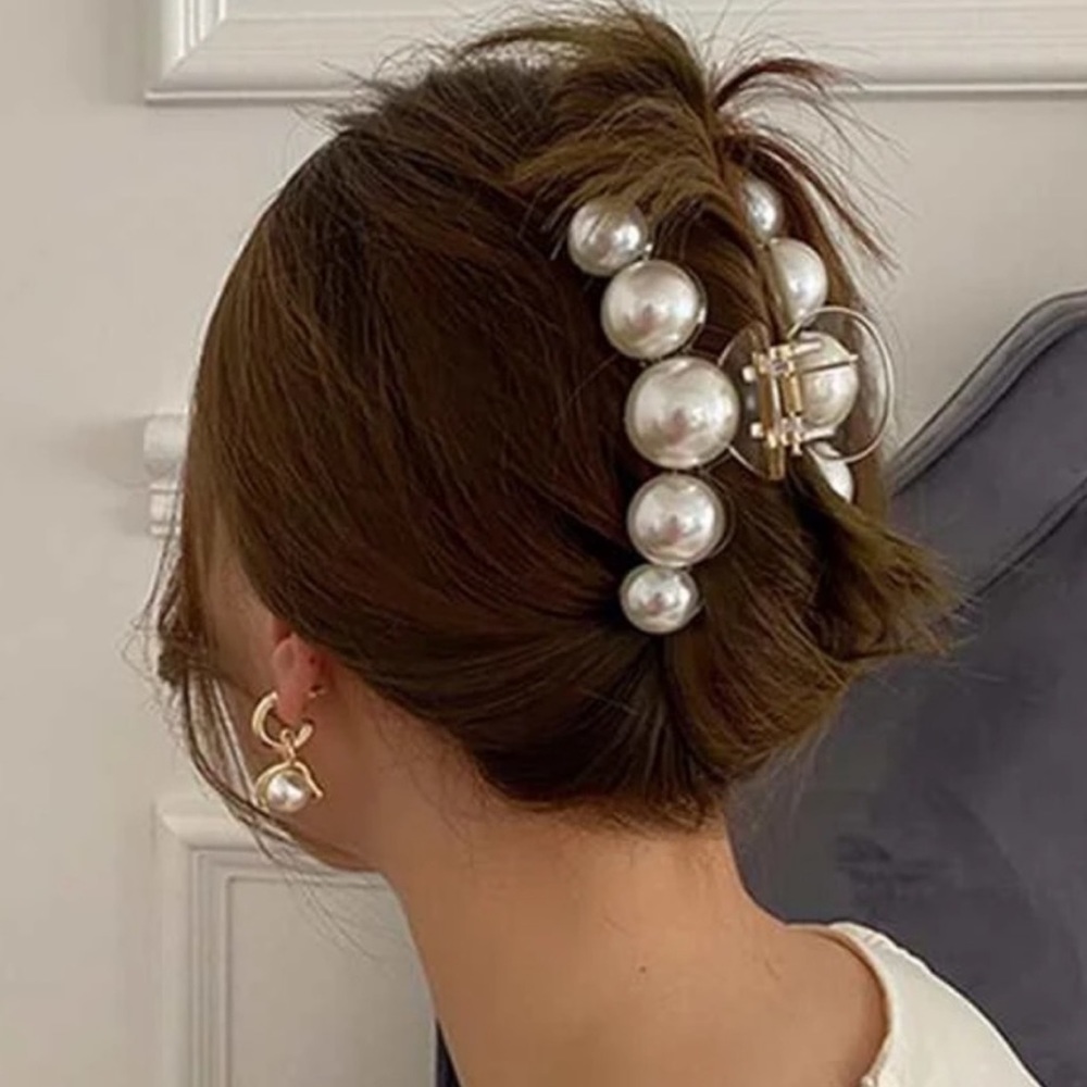 Pearl clip